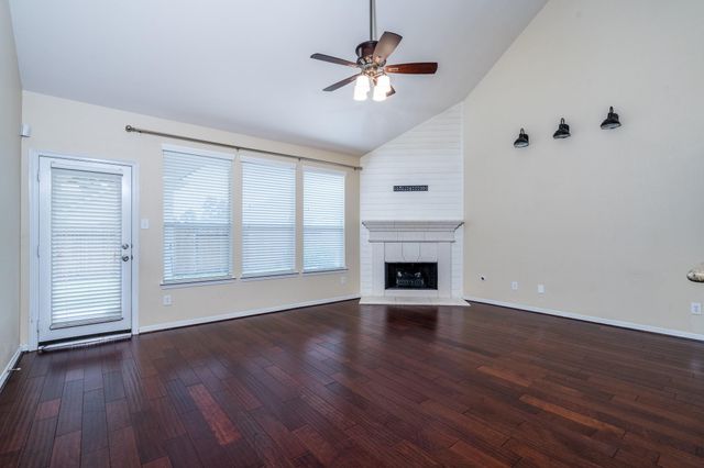 9315 Hidden Court, Magnolia, TX 77354