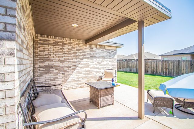 13709 Avenue Q, Lubbock, TX 79423