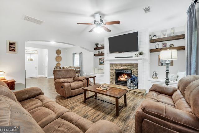 180 Barnesville Road, Milner, GA 30257