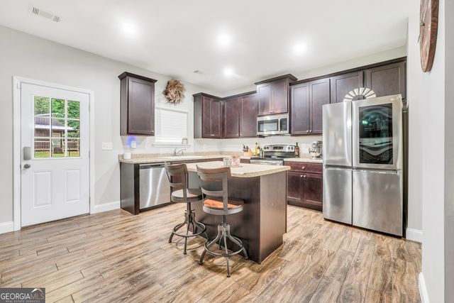 180 Barnesville Road, Milner, GA 30257