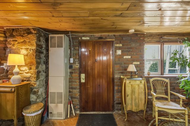 24 Matisse Road NE, Albuquerque, NM 87123