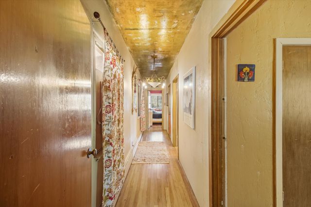 24 Matisse Road NE, Albuquerque, NM 87123