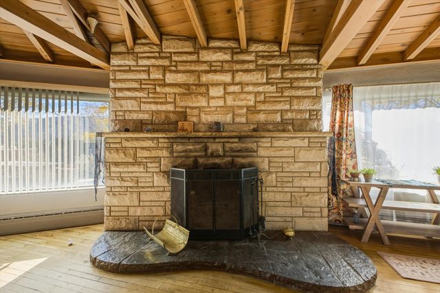 24 Matisse Road NE, Albuquerque, NM 87123