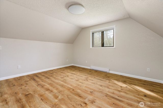 1269 Silver Lake Road, Oak Harbor, WA 98277