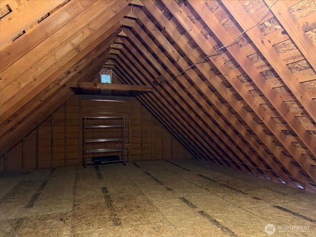 1269 Silver Lake Road, Oak Harbor, WA 98277