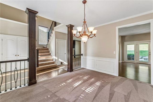 12178 S PRAIRIE CREEK Parkway, Olathe, KS 66062