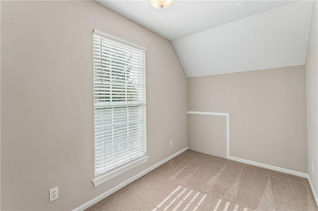 12178 S PRAIRIE CREEK Parkway, Olathe, KS 66062