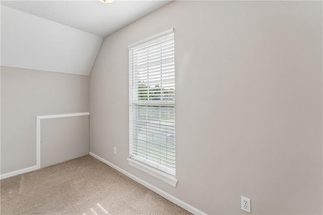 12178 S PRAIRIE CREEK Parkway, Olathe, KS 66062