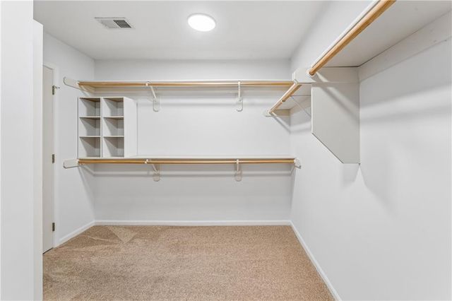 12178 S PRAIRIE CREEK Parkway, Olathe, KS 66062