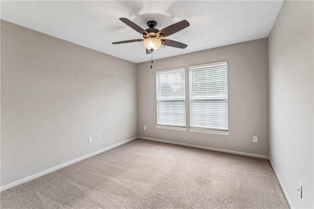12178 S PRAIRIE CREEK Parkway, Olathe, KS 66062