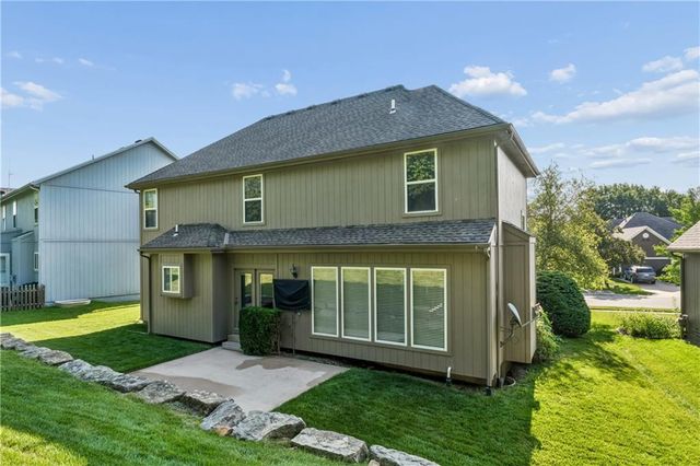 12178 S PRAIRIE CREEK Parkway, Olathe, KS 66062
