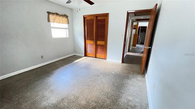 10705 N DIXON AVENUE, Tampa, FL 33612