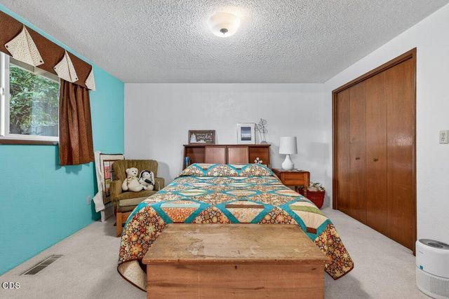 931 Mira Mar Avenue, Medford, OR 97504