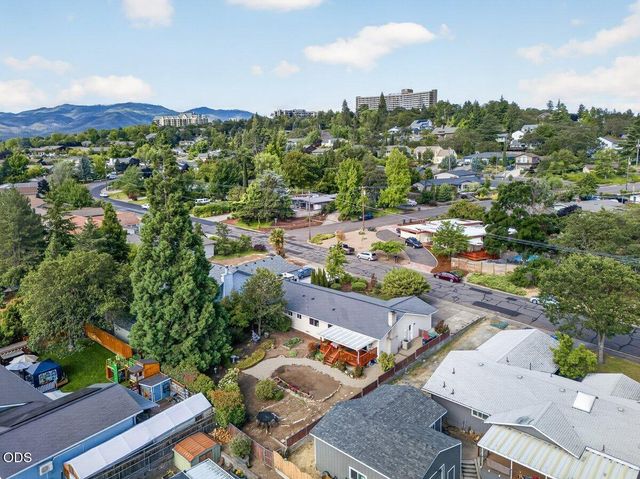 931 Mira Mar Avenue, Medford, OR 97504