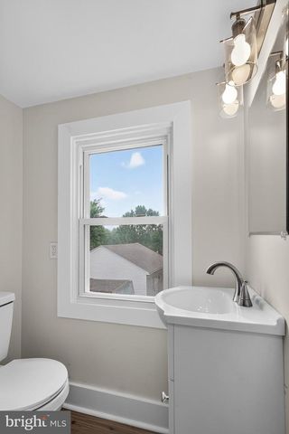 12 N LIMERICK RD, Limerick, PA 19468