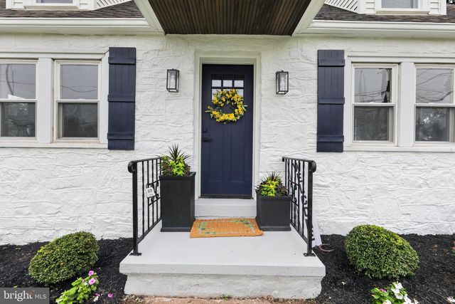 12 N LIMERICK RD, Limerick, PA 19468