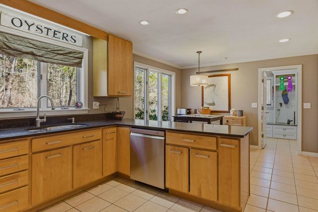 16 Isaac Lucas Circle, Dover, NH 03820