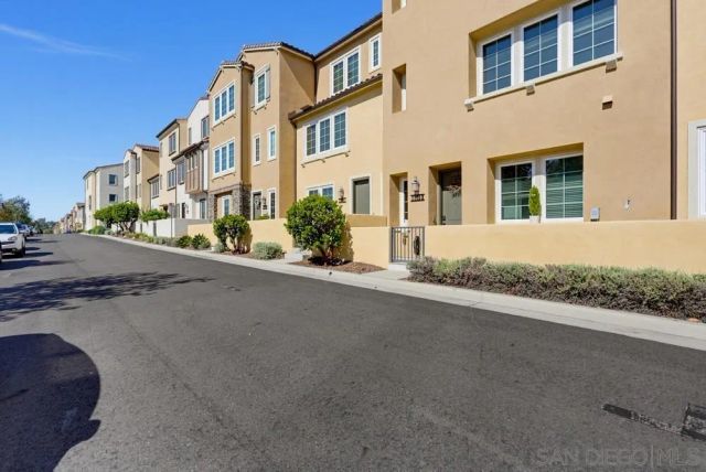 11011 Logan Way, San Diego, CA 92129