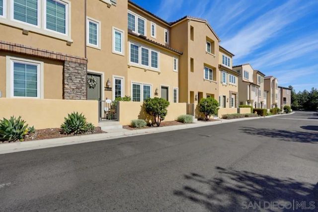 11011 Logan Way, San Diego, CA 92129