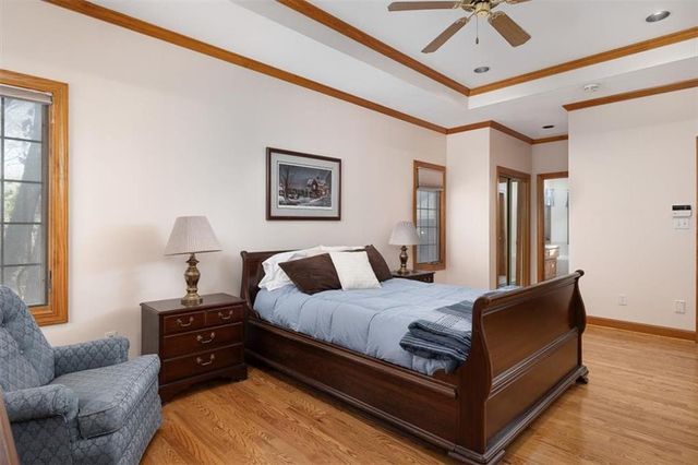 5710 W Goff Court, Lawrence, KS 66047