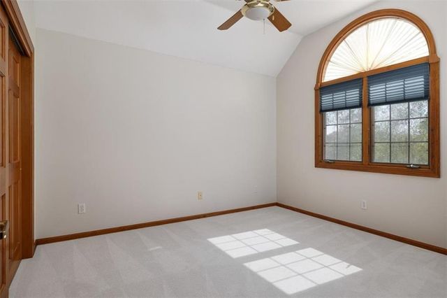 5710 W Goff Court, Lawrence, KS 66047