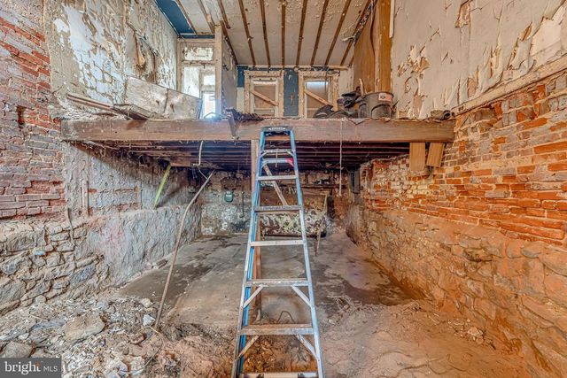 542 YORK ST, Camden, NJ 08102