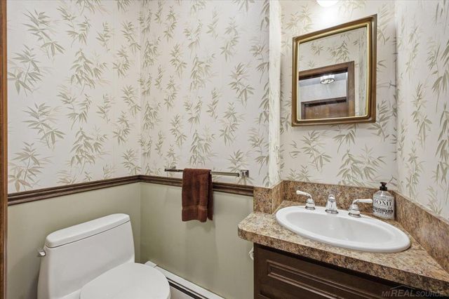 39375 E. Archer Street, Harrison Twp, MI 48045