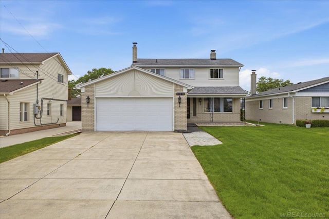 39375 E. Archer Street, Harrison Twp, MI 48045