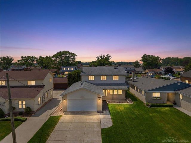 39375 E. Archer Street, Harrison Twp, MI 48045