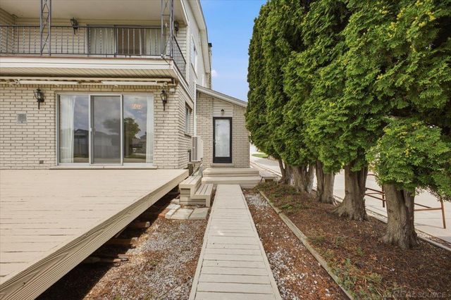39375 E. Archer Street, Harrison Twp, MI 48045