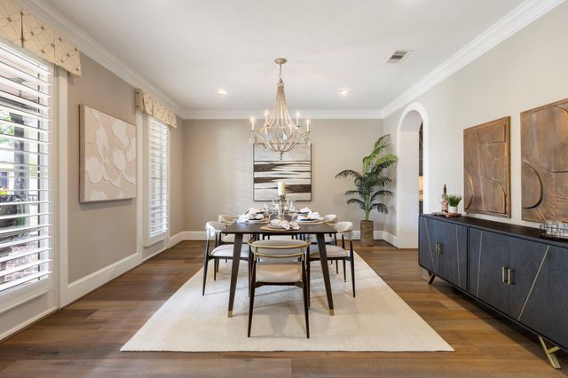 79 Simon Lake Lane, The Woodlands, TX 77381
