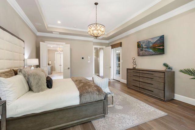 79 Simon Lake Lane, The Woodlands, TX 77381