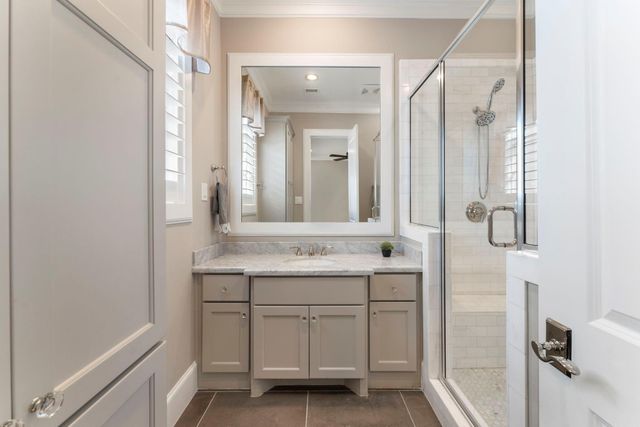 79 Simon Lake Lane, The Woodlands, TX 77381