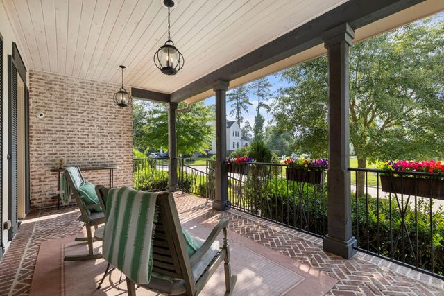 79 Simon Lake Lane, The Woodlands, TX 77381