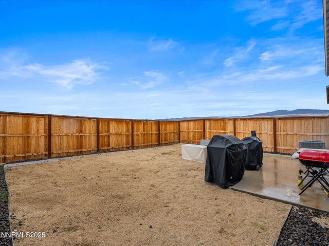 1976 Amazonite Drive, Sparks, NV 89436