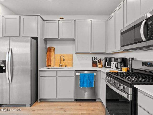 1976 Amazonite Drive, Sparks, NV 89436