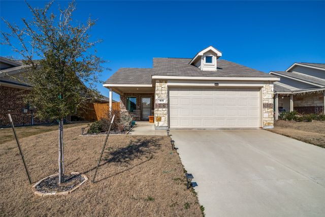 1610 Rosy Finch Drive, Forney, TX 75126
