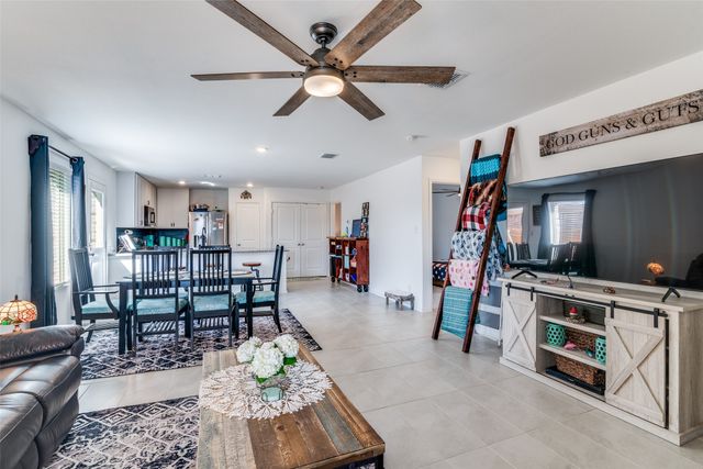 1610 Rosy Finch Drive, Forney, TX 75126