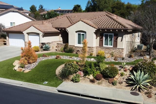 2194 Stone Castle, Fallbrook, CA 92028