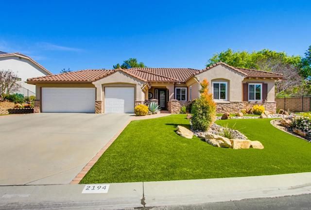 2194 Stone Castle, Fallbrook, CA 92028