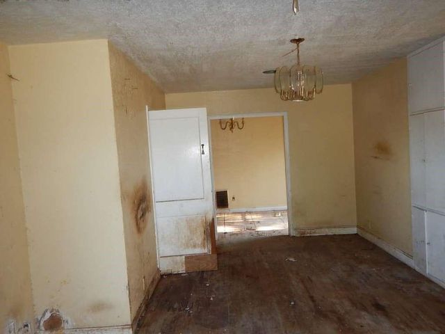 2241 Cross Lane, Orange, TX 77630