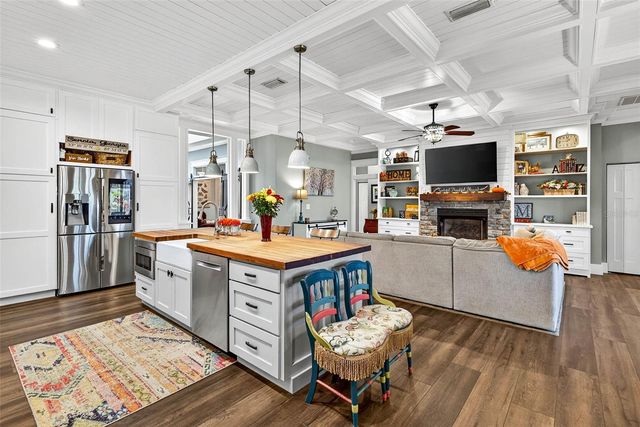 18051 HANCOCK BLUFF ROAD, Dade City, FL 33523