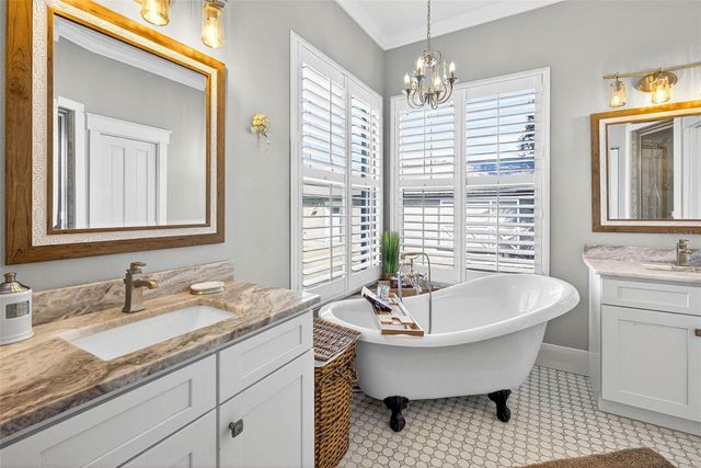 18051 HANCOCK BLUFF ROAD, Dade City, FL 33523