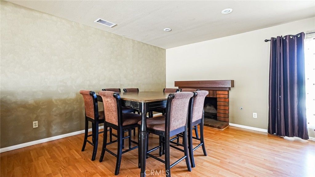 Image 10 of property listing at 18570 Halter Lane, Riverside, CA 92504