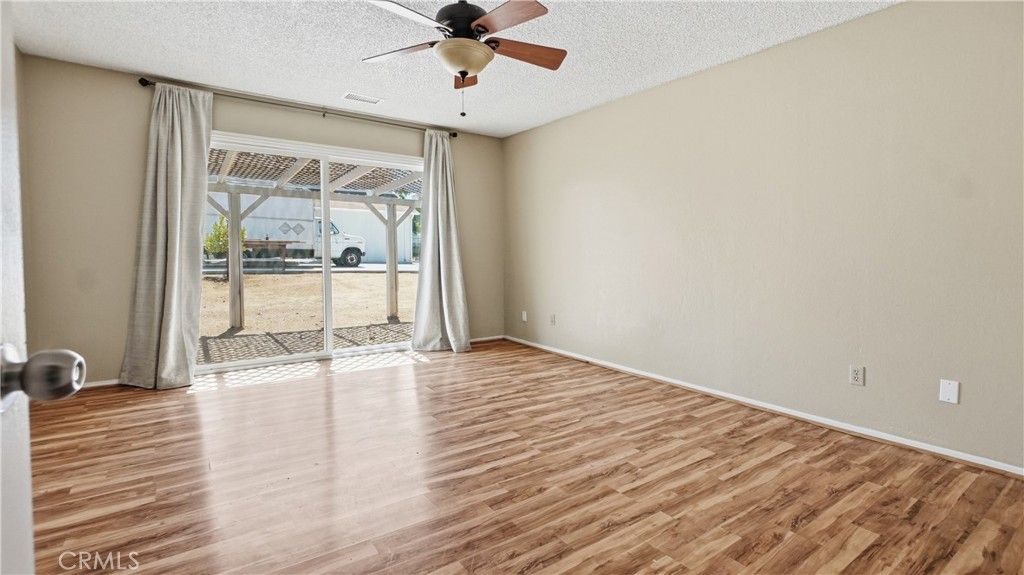 Image 16 of property listing at 18570 Halter Lane, Riverside, CA 92504