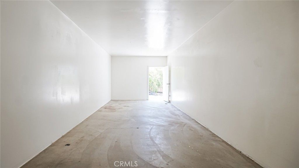 Image 45 of property listing at 18570 Halter Lane, Riverside, CA 92504