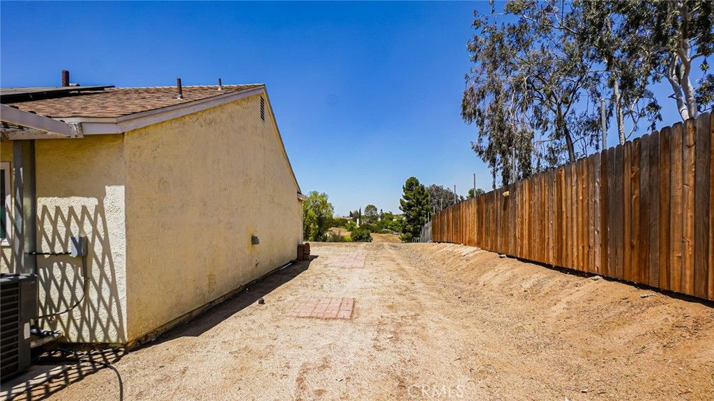 Image 52 of property listing at 18570 Halter Lane, Riverside, CA 92504