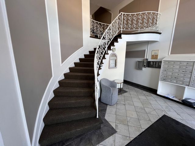 5000 Carriageway Drive 305, Rolling Meadows, IL 60008