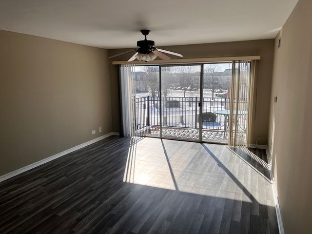 5000 Carriageway Drive 305, Rolling Meadows, IL 60008