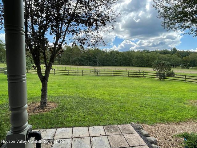 18 Jomar Lane, Olivebridge, NY 12461